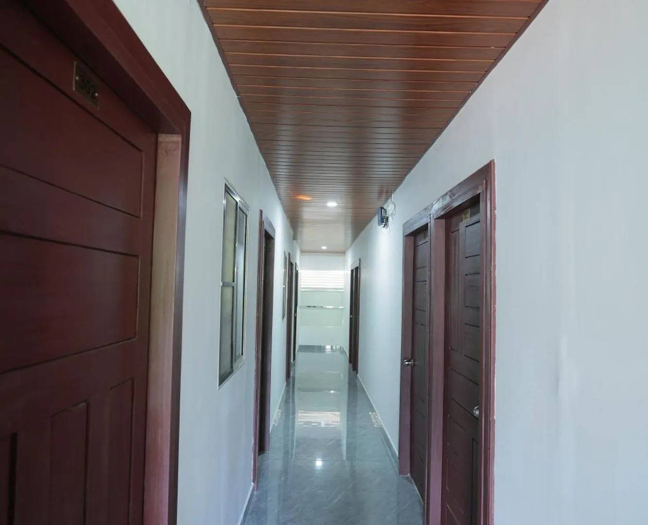 Kochi Gem Suites