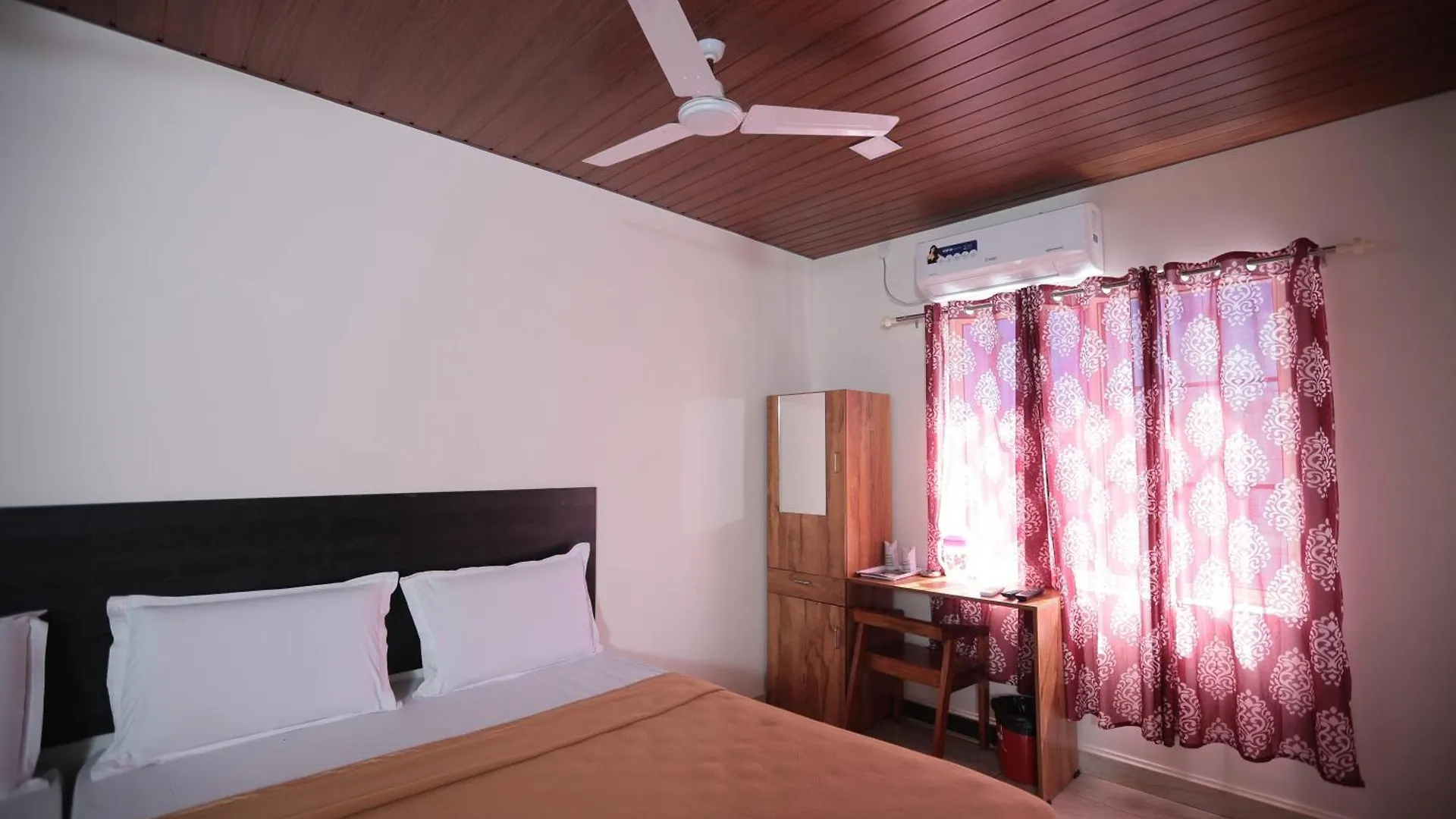 *** מלון Kochi Gem Suites הודו